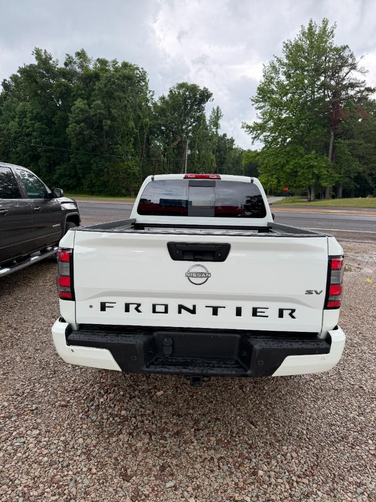 2024 Nissan Frontier SV - Photo 6