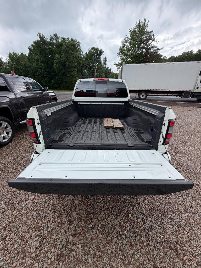 2024 Nissan Frontier SV - Photo 7
