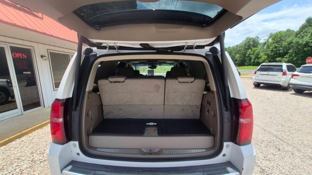 2017 Chevrolet Tahoe Premier - Photo 11