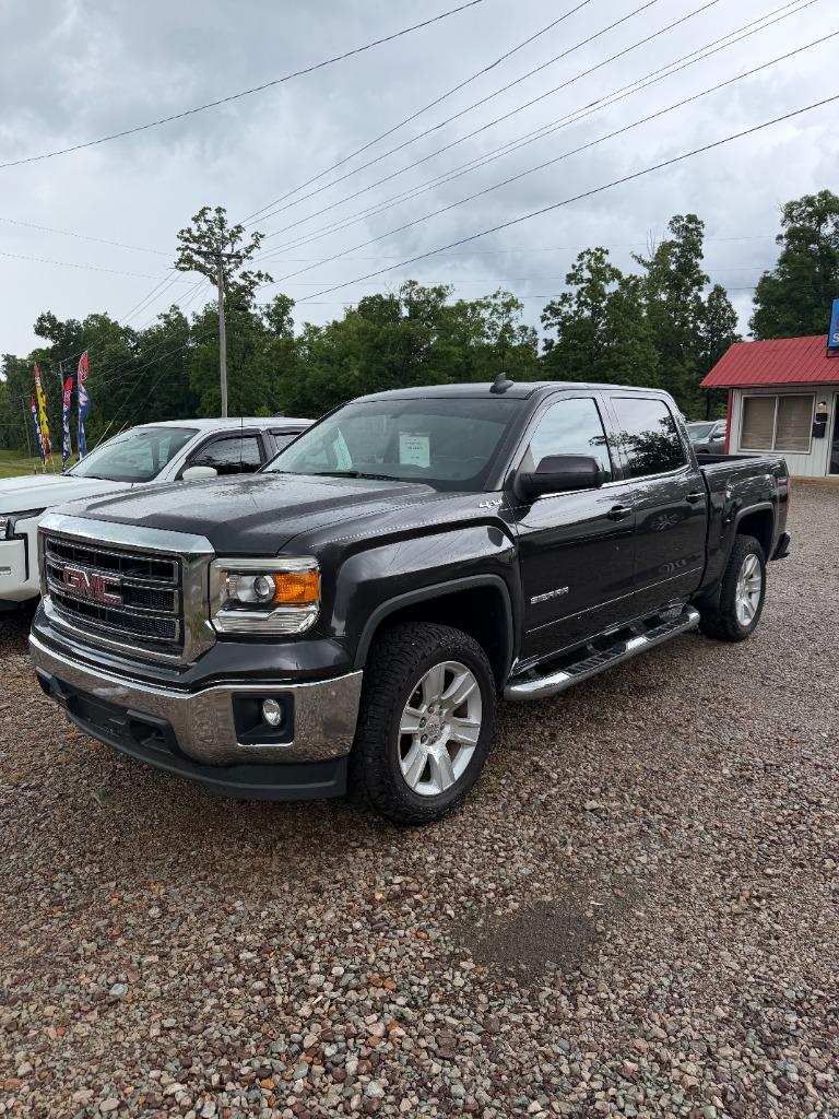 2015 GMC Sierra 4WD Crew Cab SLE SWB's photo