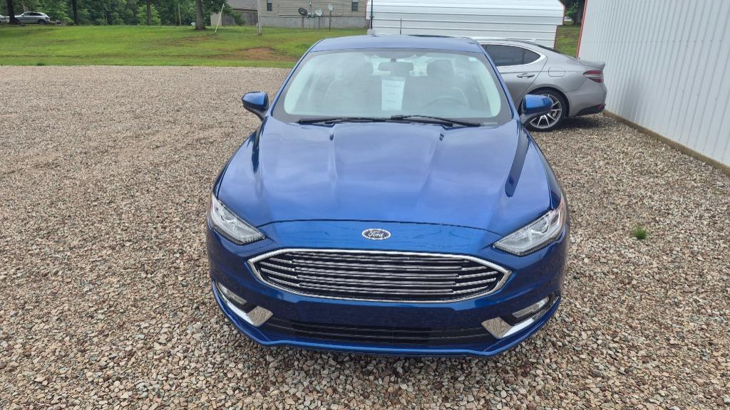 2017 Ford Fusion SE FWD's photo
